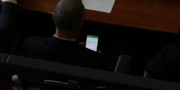 “Dejona tha troç”, “Më duhet me u marrë me ta” – Mesazhet e koordinimit për votim të deputetëve të VV-së