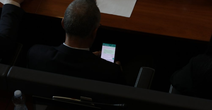 “Dejona tha troç”, “Më duhet me u marrë me ta” – Mesazhet e koordinimit për votim të deputetëve të VV-së