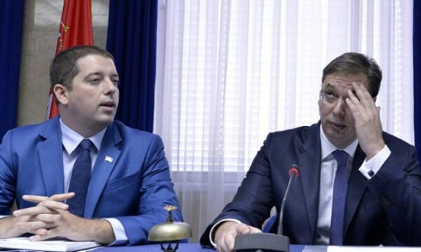 Vuçiq e kthen Gjuriqin nga Uashingtoni, ia premton një pozitë të lartë