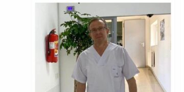 Doktor Sherif Krasniqi kreu tri operacione dhe ra në komë