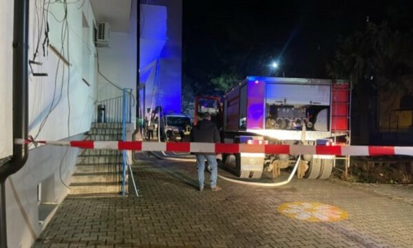 Zjarri në Shtëpinë e të Moshuarve në Prishtinë, dyshohet se u shkaktua nga një cigare