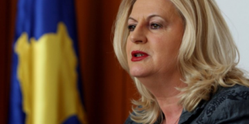 Tahiri: Djegia e flamurit të Kosovës në Zveçan kaloi me vëzhgim të Qeverisë
