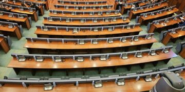 Debati për Projektligjin për Shëndetin Riprodhues – çfarë thonë nga partitë politike e çka deputeti i LVV-së që po e kundërshton