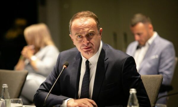 Gjeloshaj: Kush nuk është i gatshëm të respektojë marrëveshjen, nuk do të jetë pjesë e qeverisë malazeze