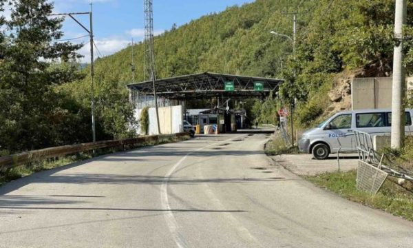 Dogana i kap mbi 13 mijë euro të padeklaruara në Bërnjak