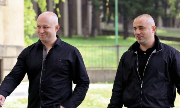 Zubin Potok: Gjendet disa foto të Radoiçiqit me mbishkrime që kërkojnë kthimin e tij
