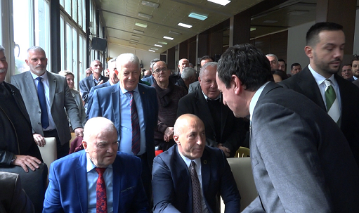 Haradinaj dhe Kurti përshëndeten “ftohtë” në tubimin e minatorëve