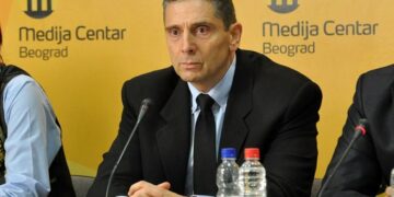Sanduloviq për ndalimin e dinarit: Nuk do të pasurohen më Radojçiq, Veselinoviq e kriminelë të tjerë
