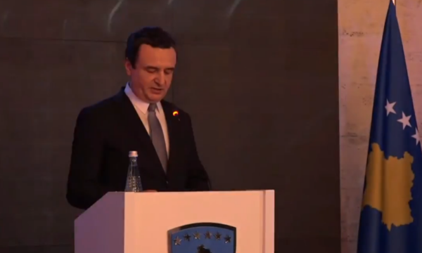 Kurti: Deputetët më 17 shkurt 2008 e shpallën pavarësinë, Thaçi u nënshkrua dhe e lexoi deklaratën