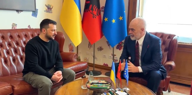 Zelensky: Me Ramën diskutuam mundësinë e prodhimit të armëve të përbashkëta