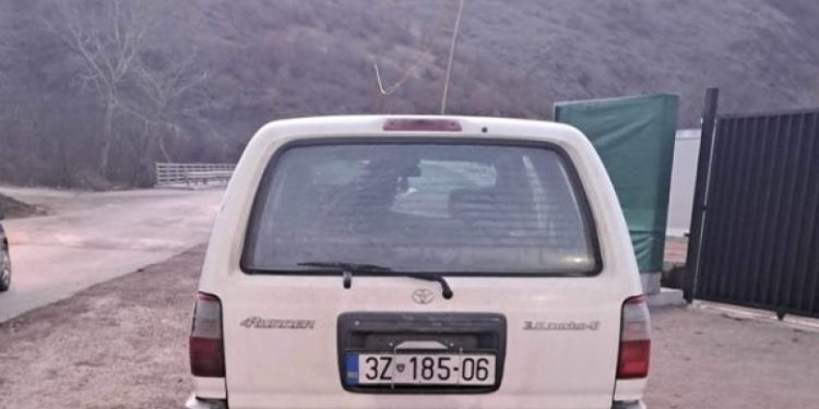 Kërkohet paraburgim për zyrtarin e ATK që u ndalua duke kontrabanduar barna