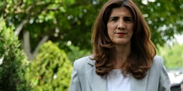 Deputetja Musliu: Duhet t’i nënshtrohem një ndërhyrje kirurgjikale në zemër në Gjermani, fatkeqësisht në Kosovë mjekët ende s’i kanë kushtet për ta bërë