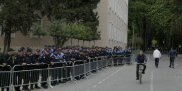 Zelensky në Shqipëri, ‘blindohet’ Tirana -Policia zbulon planin për mbarëvajtjen e Samitit për Ukrainën dhe Ballkanin Perëndimor