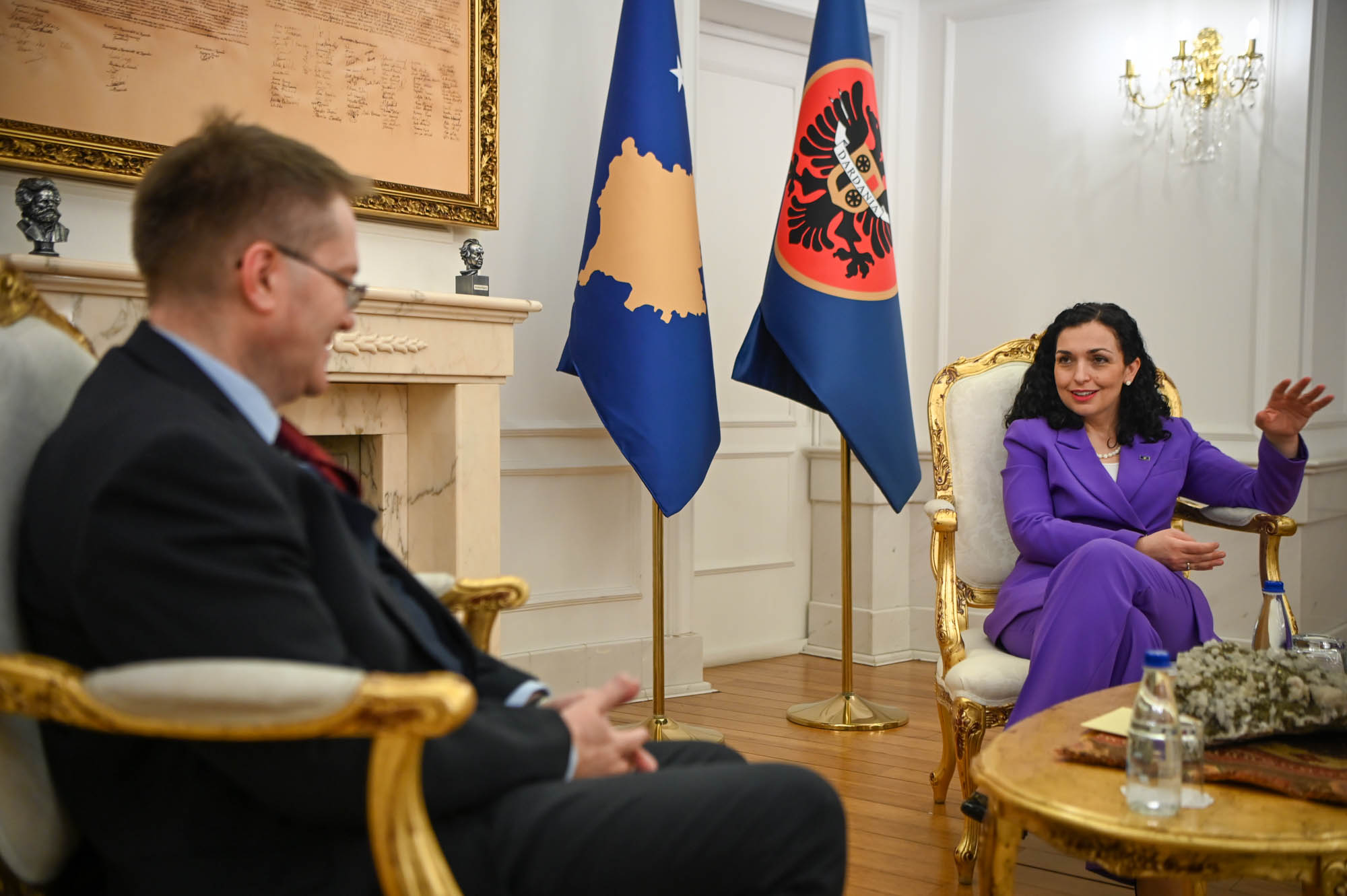 Osmani takim lamtumirës me Abbott: Ju jeni një mik i vërtetë i Kosovës