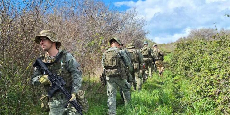 Një kontigjent i FSK’së pritet të zbarkojë në Amerikën Qendrore për stërvitje me britanikët