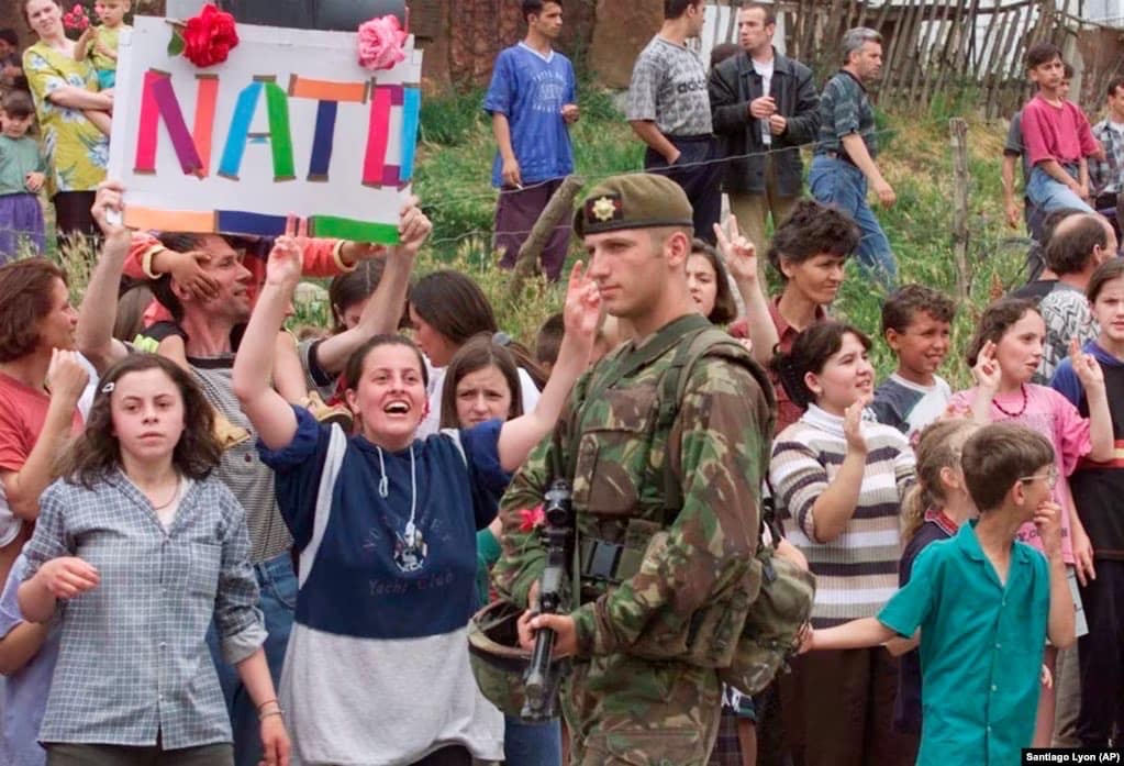 Kurti rikujton fillimin sulmeve të NATO’s, përmend aspiratën s Kosovës për anëtarësim: Sa më shpejt aq më mirë