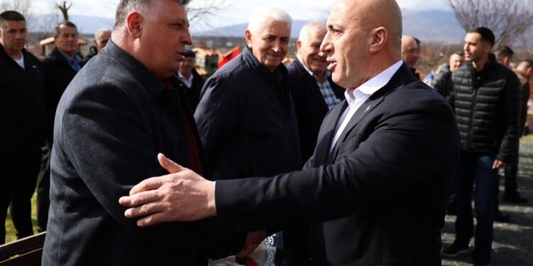 Haradinaj kujton Agron Haradinajn: Jeta për të nuk ishte aspak e lehtë, por ai qëndroi gjithmonë i palëkundur