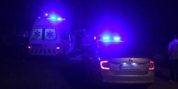 Aksidentohen tri vetura në Vushtrri, tre persona përfundojnë në spital