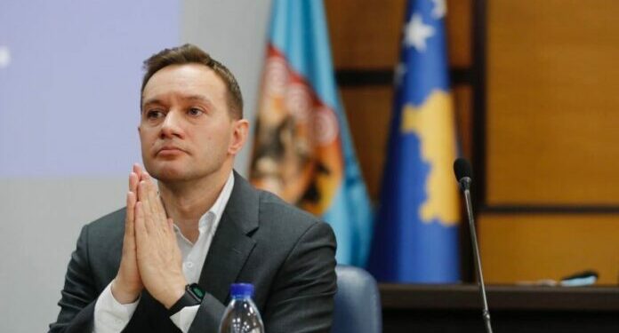 Zogaj: Kur ka dalë një qytetar i Kosovës mu anku pse dinari përdoret në veri?