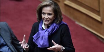Bakoyannis nis prezantimin e Raportit për anëtarësimin e Kosovës në KiE