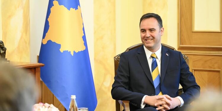 “Një përulësi e thellë e shpirtit ndaj Zotit”, Konjucfa uron muajin e Shenjtë të Ramazanit