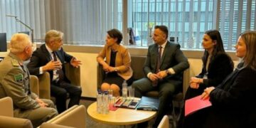 Gërvalla viziton Misionin e Përhershëm të Republikës së Shqipërisë në NATO, në fokus agjenda integruese