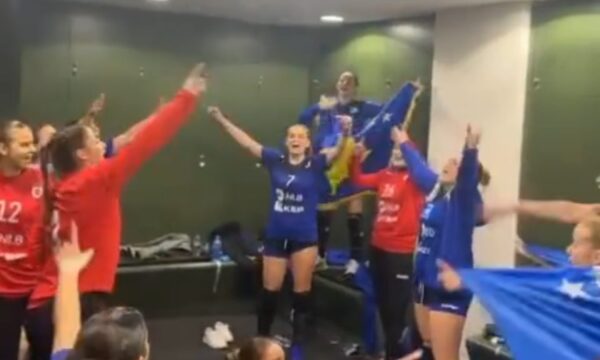 “Në Prekaz te Baca Adem”, festa e vajzave të Kosovës U18 pas kualifikimit për në Botëror