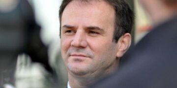 Hajredin Kuçi mohon se iu bastis shtëpia nga Specialja: Kam pas kontakt rreth punës që bëj atje, por jo bastisje