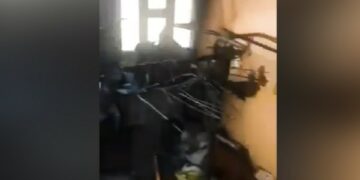 Nënkryetarja e Zveçanit dyshon se Lista Serbe e “Brigada e Veriut” i kanë djegur lokalet