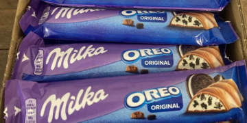 Tërhiqet nga tregu i Maqedonisë së Veriut çokollata “Milka Oreo”, dyshohet për prani të pjesëve plastike