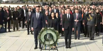 Kurti në ditën e dytë të Epopesë së UÇK-së: Përgjithmonë falënderues e mirënjohës familjes Jashari