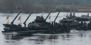 NATO po zhvillon stërvitjen më të madhe që nga Lufta e Ftohtë
