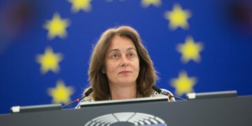 Nënkryetarja e PE-së: Sanksionimi vetëm i Kosovës në mosmarrëveshjen me Serbinë, sinjal kontradiktor nga KE-ja
