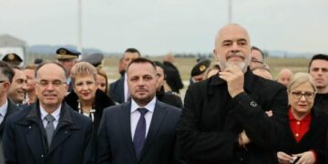 Maqedonci krah Ramës në përurimin e bazës së NATO’s në Kuçovë: Do t’i japë karakter tjetër gjeostrategjik Shqipërisë e Ballkanit