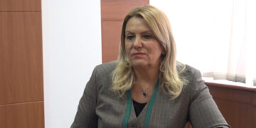 Deputetja e AAK-së për Bedri Hamzën: Njeri punëtorë dhe pozitiv, kam respekt për të