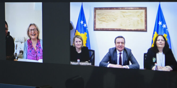 Kurti zhvilloi takim virtual me Valérie Hughes, përforcimi i marrëdhënieve mes Kosovës dhe Irlandës temë diskutimi
