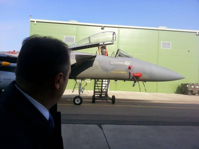 Hoxhaj publikon aeroplanin ushtarak që hodhi më së shumti bomba mbi Serbi më 1999