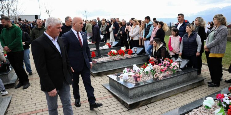Haradinaj: Absurde të gjykohen çlirimtarët ndërsa nuk është vendosur drejtësia mbi shumë masakra të kryera nga shteti fashist serb