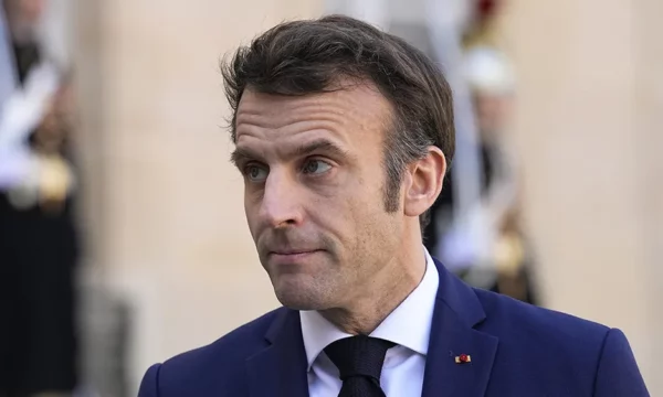 Macron: Evropa duhet të jetë gati për luftë nëse dëshiron paqe