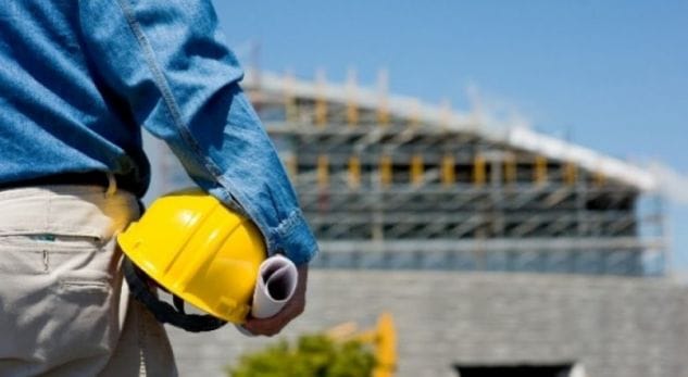 ‘Frikë’ për ikje të madhe të punëtorëve nga Kosova në pranverë: Nuk u vlerësuan nga pronarët e kompanive në vend