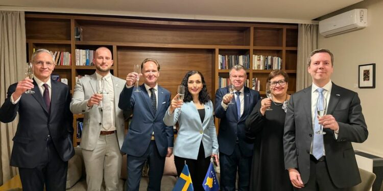 Osmani uron Suedinë për anëtarësimin në NATO