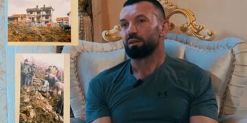 Këto janë fotografitë e realizuara nga Bekim Shyti në Prekaz pas rënies së familjes Jashari, ato pushtuan botën (Foto/VIDEO)