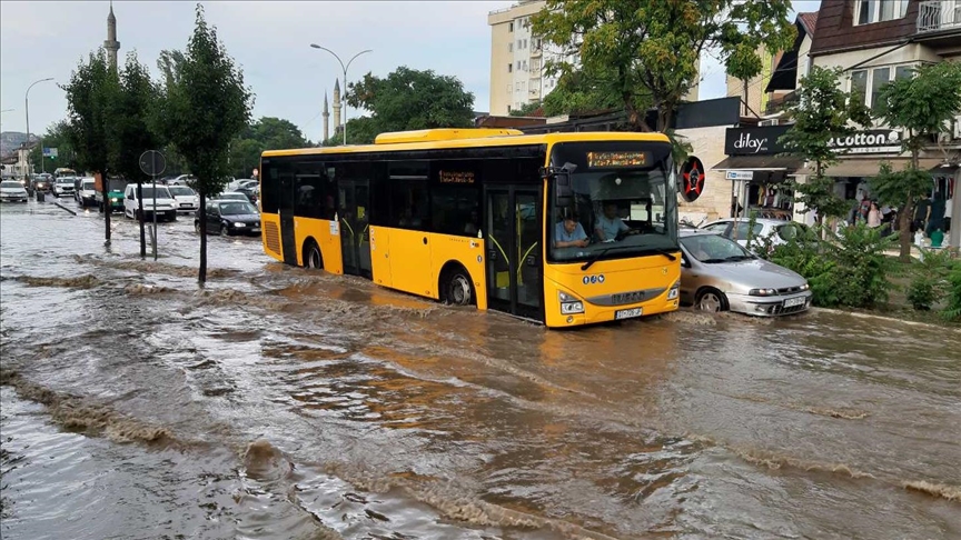 IHMK paralajmëron rrezik për vërshime të shpejta, këto janë detajet