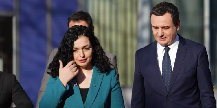 Kurti s’e komenton deklaratën e djeshme të Osmanit për dinarin: Duhet të presim ta përfundojnë takimet në Bruksel