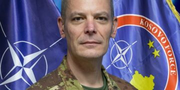 Brigadieri i KFOR’it  mesazhe nga Budapesti: Kush do telashe me njerëzit tanë, përballet me organizatën më të fuqishme ushtarake në botë