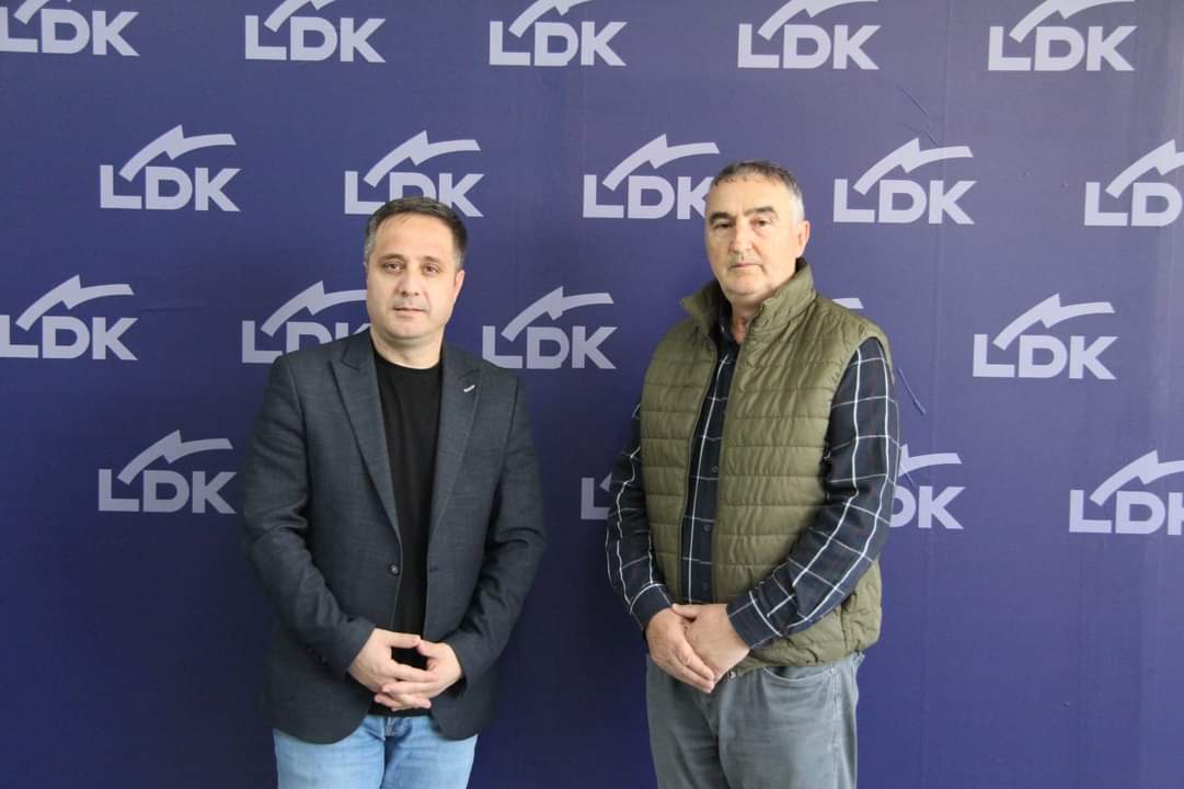 Ekonomisti prizrenas Xhavit Buzhala aderon në LDK
