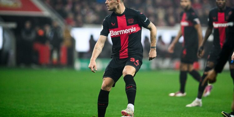 Xhaka me shokë vazhdojnë historinë, sigurojnë finalen e Kupës së Gjermanisë