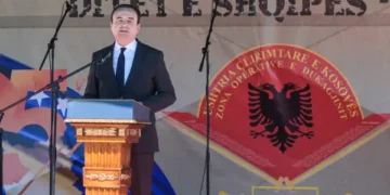 Kurti në Koshare: Në historinë e Europës së pas Luftës së Dytë Botërore, UÇK ka historinë më të jashtëzakonshme