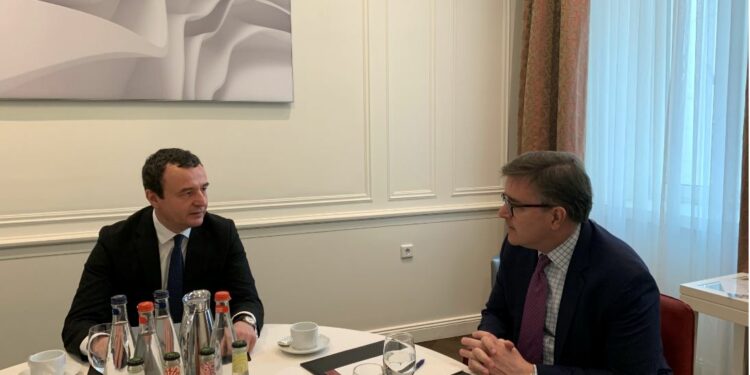 Shtohet presioni, O’Brien i kërkon Kurtit Asociacionin: Duhet zbatimi i marrëveshjeve për të ecur përpara