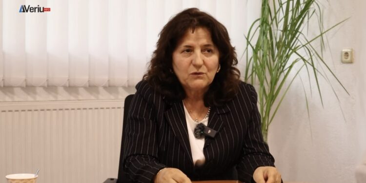 “Gjeneratat e reja sot nuk e dinë çka ishte lufta e UÇK-së” – Propozohet të futet në planprogramin arsimor!